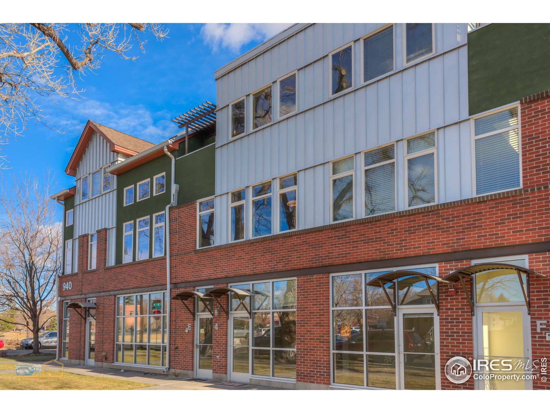 Cool mixed use building