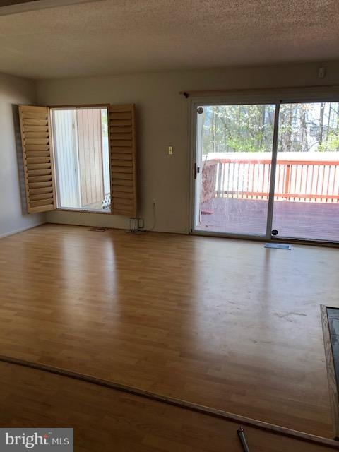 1737 Powder Horn Terrace, Woodbridge, VA 22191 - photo 1