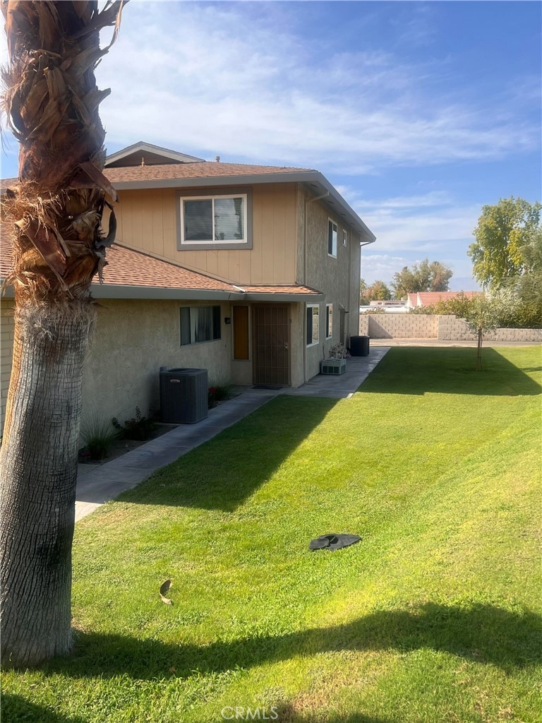 72770 Willow St unit 3, Palm Desert, CA 92260 - photo 1