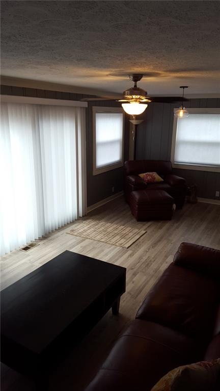 79 S 5th Ave, Beech Grove, IN 46107 - photo 1