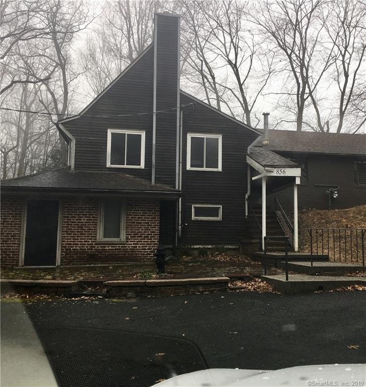 856 Oakwood Rd, Orange, CT 06477 - photo 1