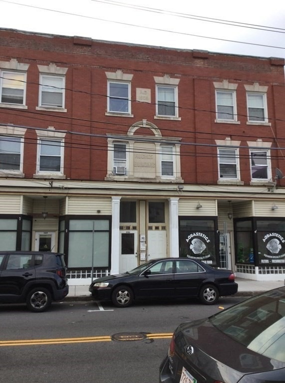 350 E Main St unit 3, Fall River, MA 02724 - photo 1