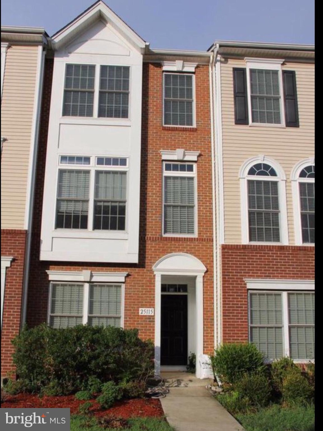 25115 Neptune Terrace, Chantilly, VA 20152 - photo 1