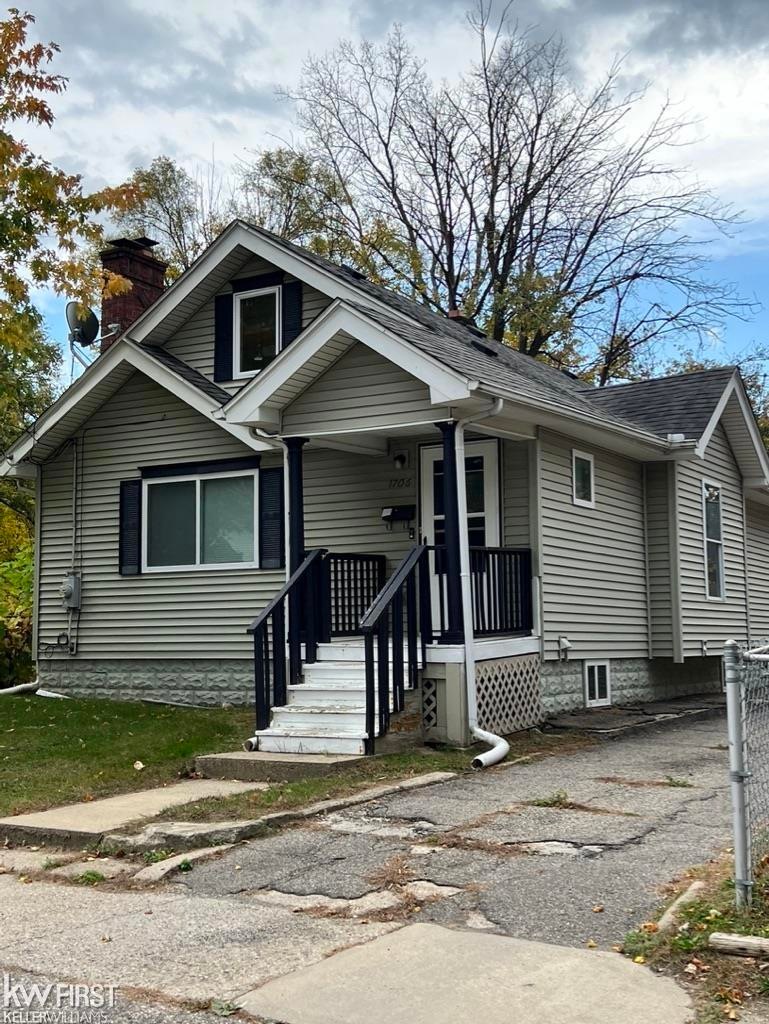 1706 Delaware Ave, Flint, MI 48506 - photo 1