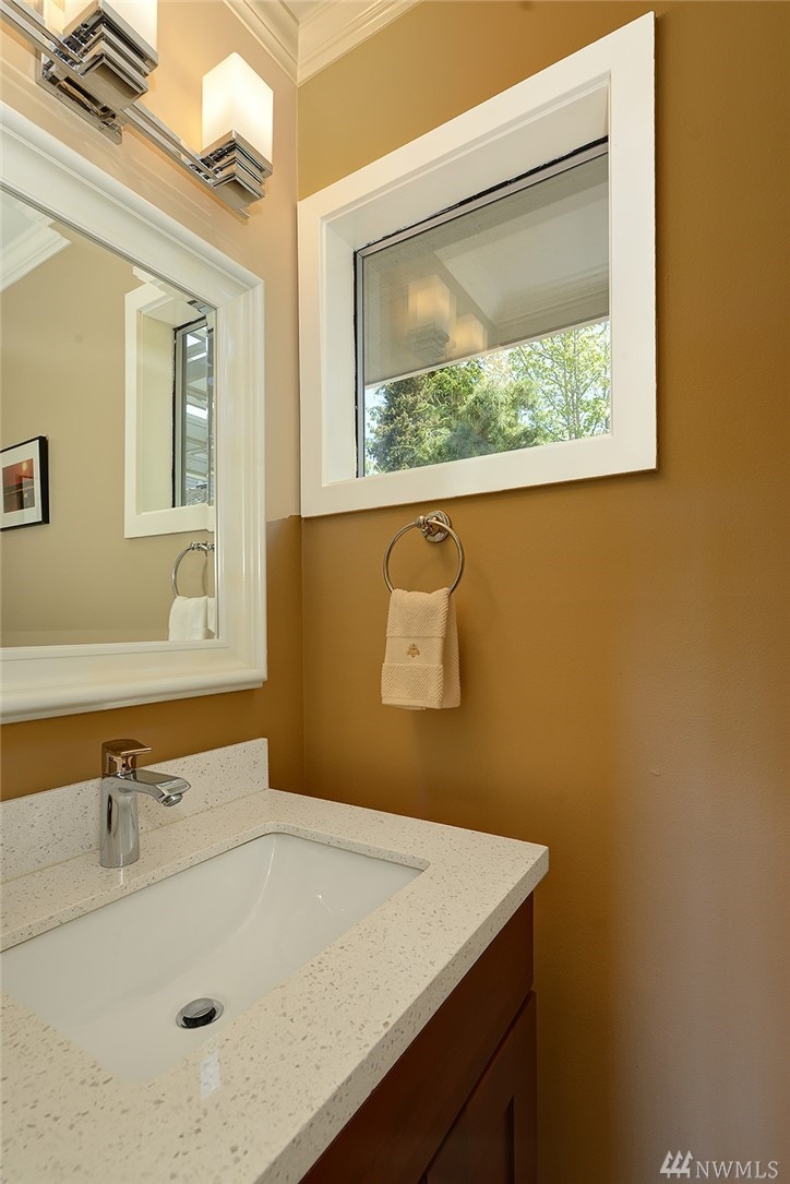 13813 65th Ave W unit 10, Edmonds, WA 98026 - photo 1