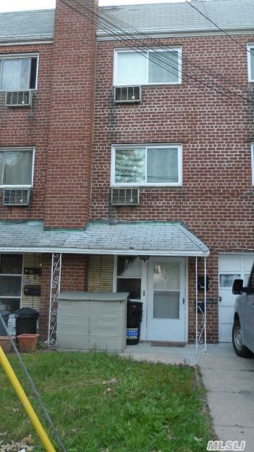 92-06 242nd St unit 2, Bellerose, NY 11426 - photo 1