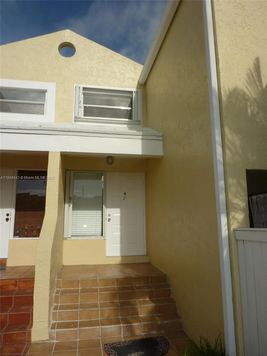 4535 SW 68th Court Cir unit 97, Miami, FL 33155 - photo 1