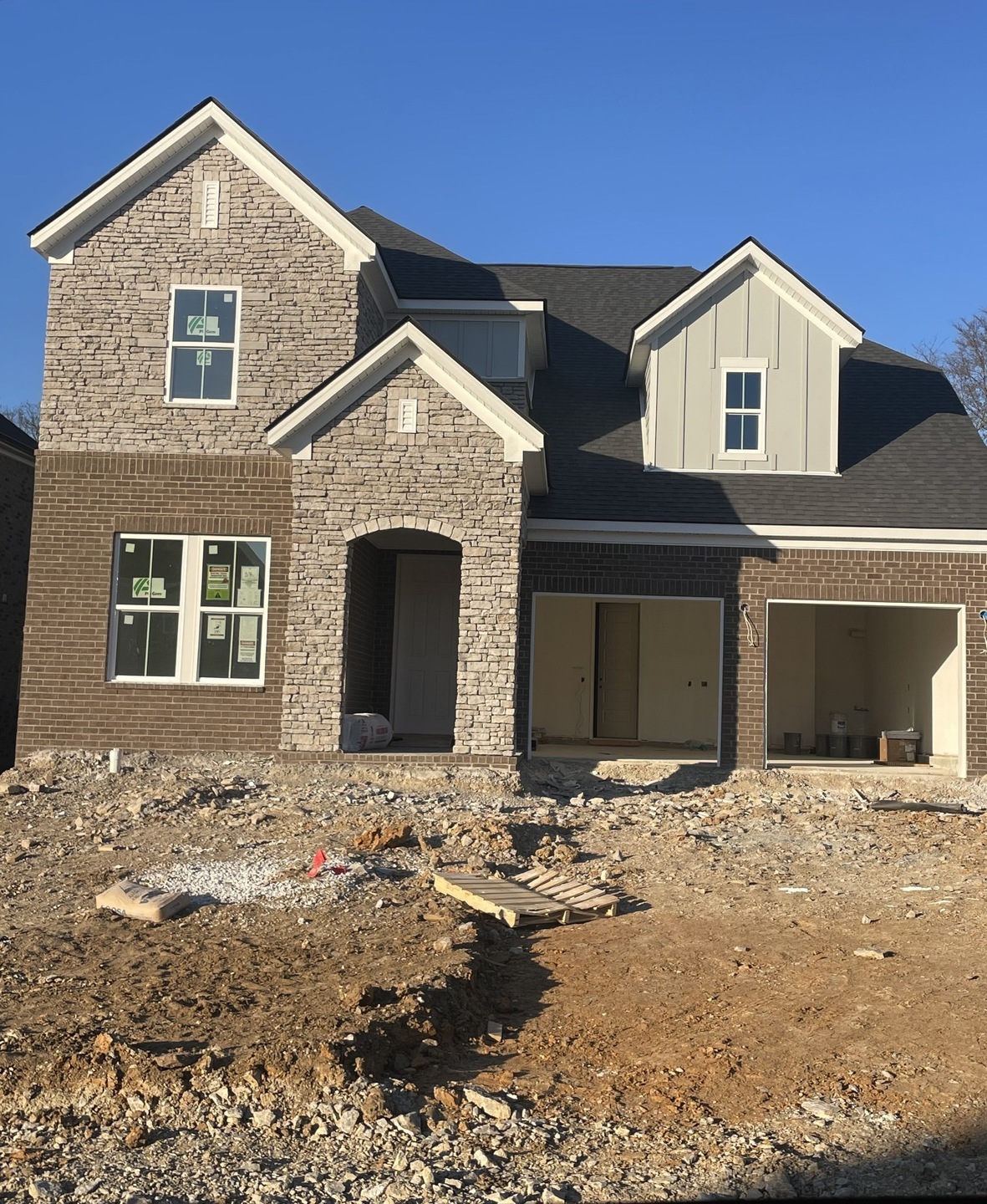 Sold $687,760