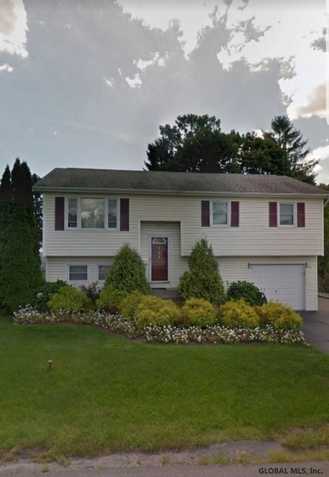 27 Wisconsin Ave, Rensselaer, NY 12144 - photo 1