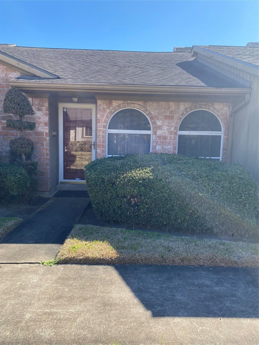 11445 Sabo Rd, Houston, TX 77089 - photo 1