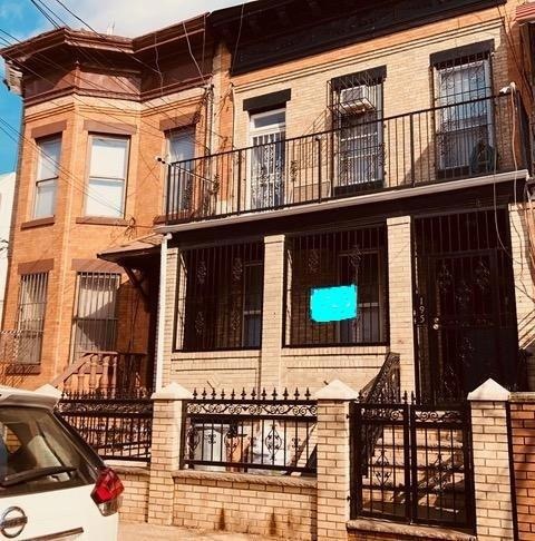 195 Autumn Ave, Brooklyn, NY 11208 - photo 1