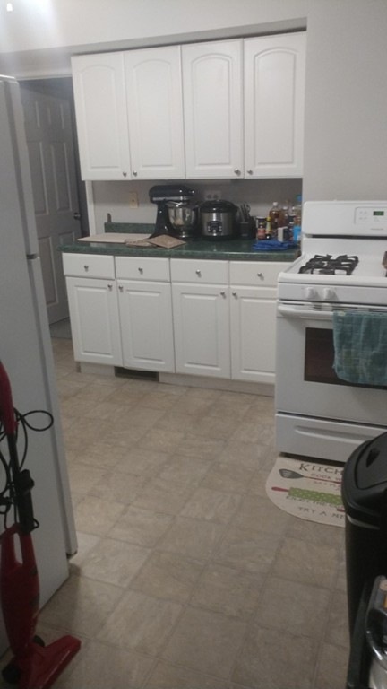 20 Trafford St unit 3, Quincy, MA 02169 - photo 1