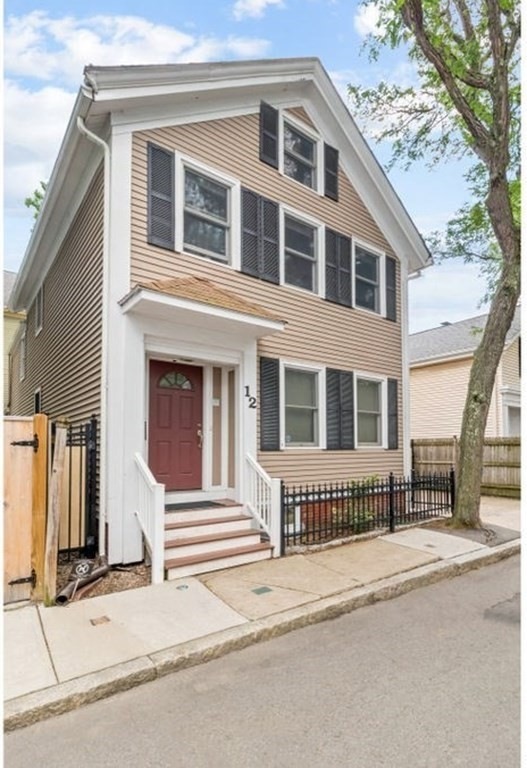 12 Union St, Cambridge, MA 02139 - photo 1