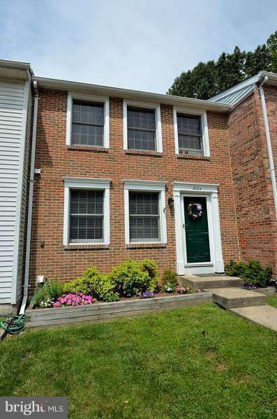 8104 Parkdale Ct, Springfield, VA 22153 - photo 1