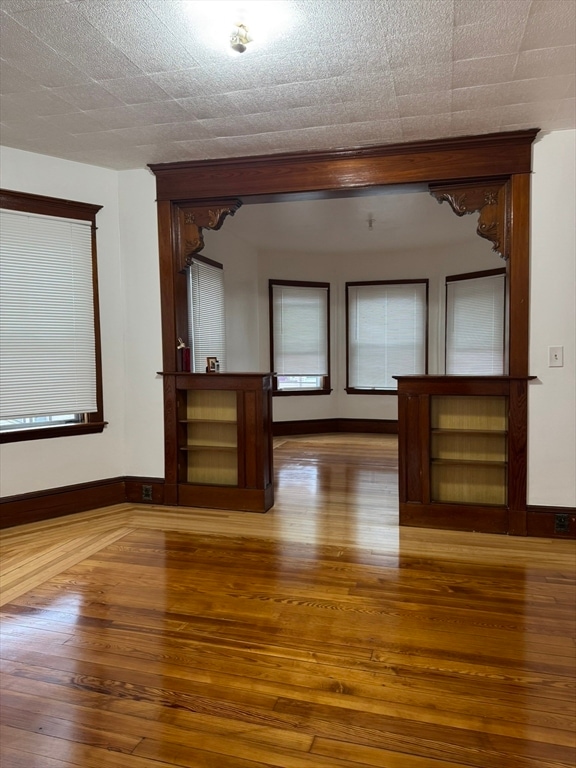 143-145 Deane St unit 2, New Bedford, MA 02746 - photo 1