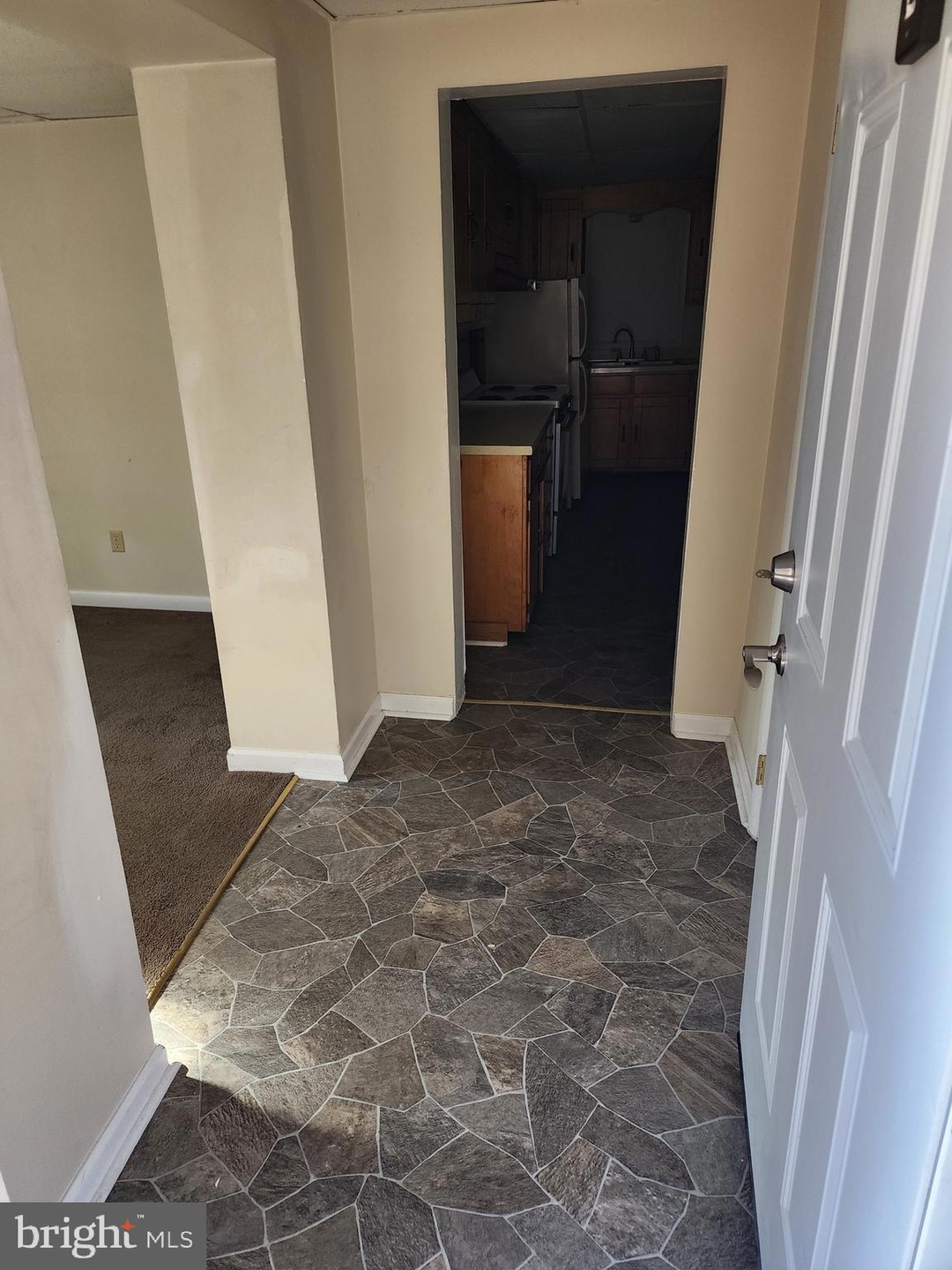 45 N Green St unit 2, Berkeley Springs, WV 25411 - photo 1