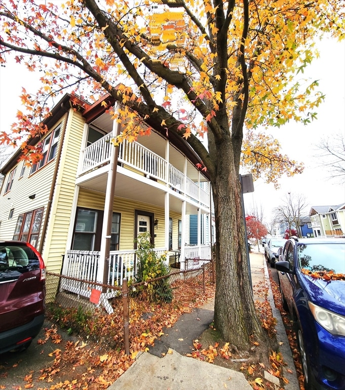 85 Harvey St unit 2, Cambridge, MA 02140 - photo 1