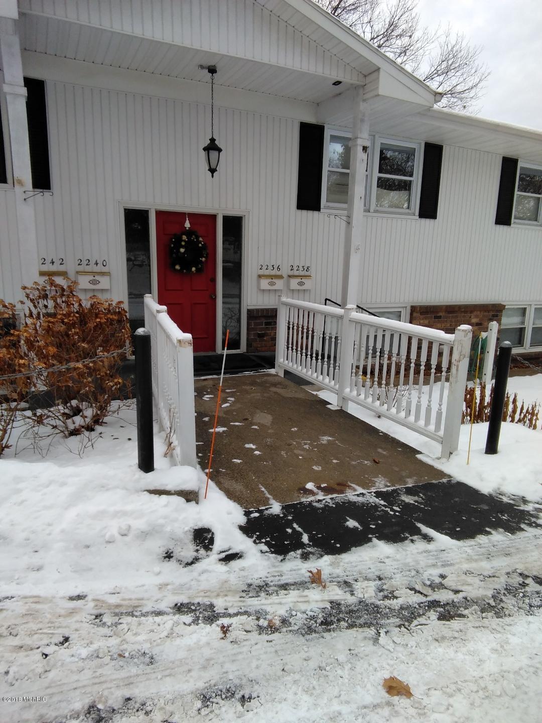 2242 Banner Ct.
