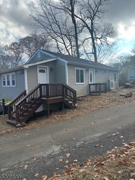 7 La Bo Ga Trail, Byram Township, NJ 07821 - photo 1