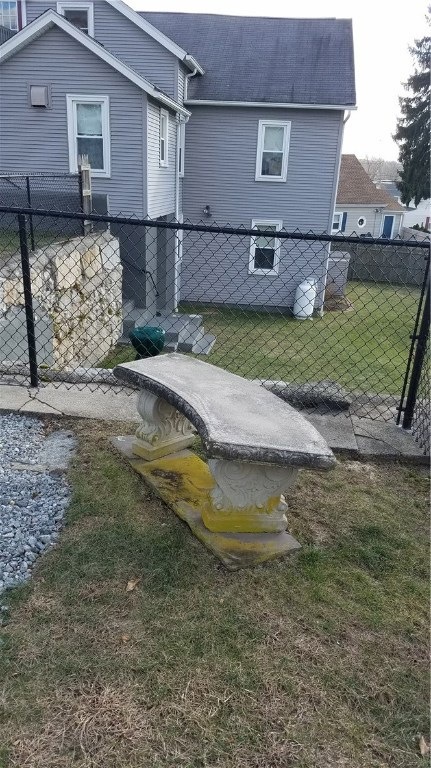 8 Angell St, West Warwick, RI 02893 - photo 1