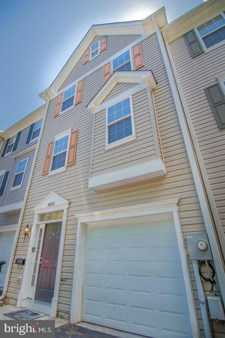 107 Burck St unit 3, Frederick, MD 21701 - photo 1