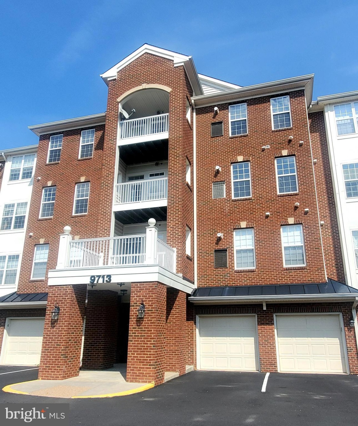 9713 Handerson Place unit 306, Manassas Park, VA 20111 - photo 1