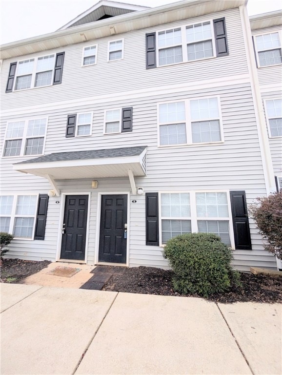 221 Campus Dr unit B, Central, SC 29630 - photo 1
