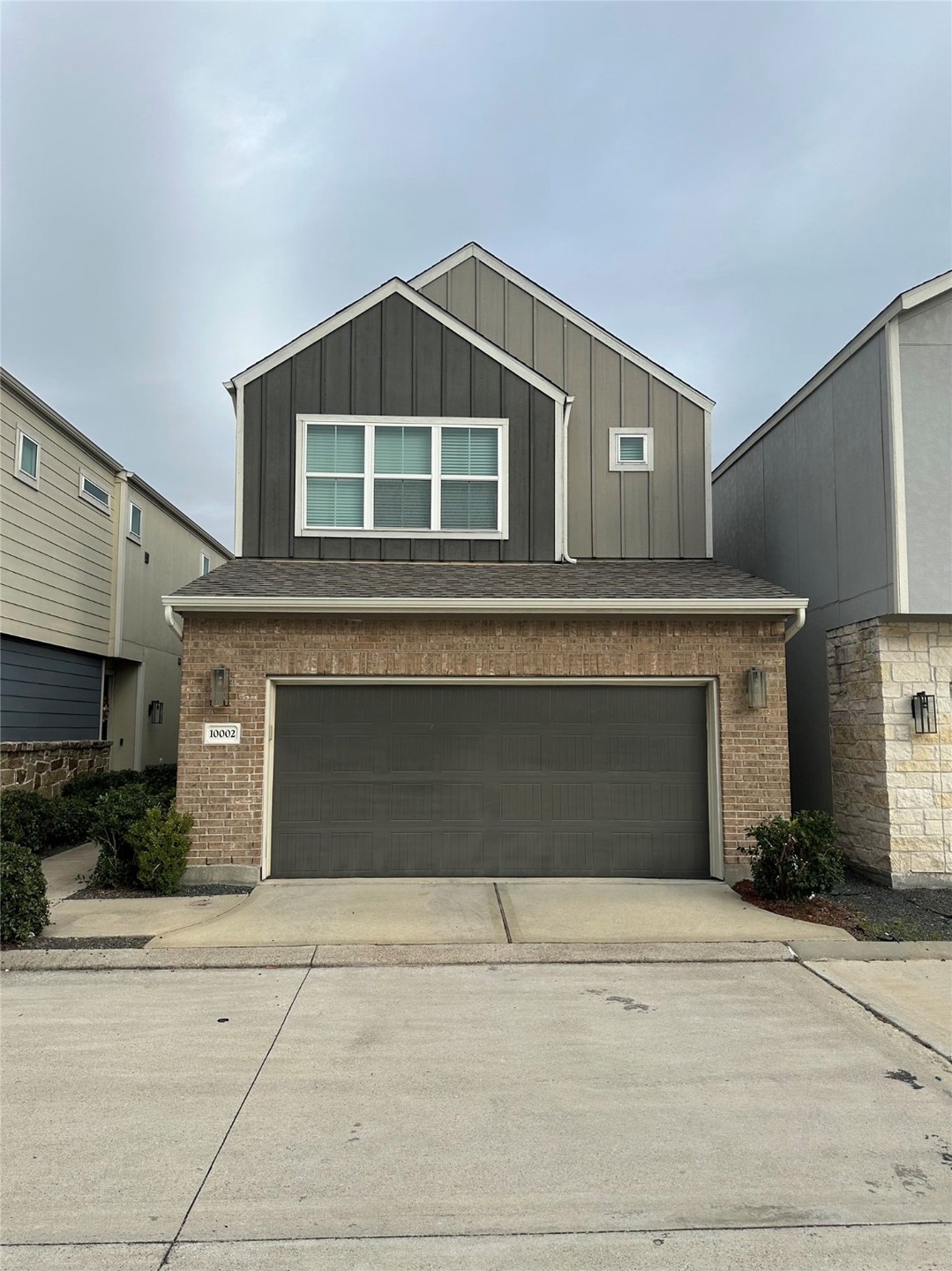 10002 Waving Grain Ln, Houston, TX 77080 - photo 1