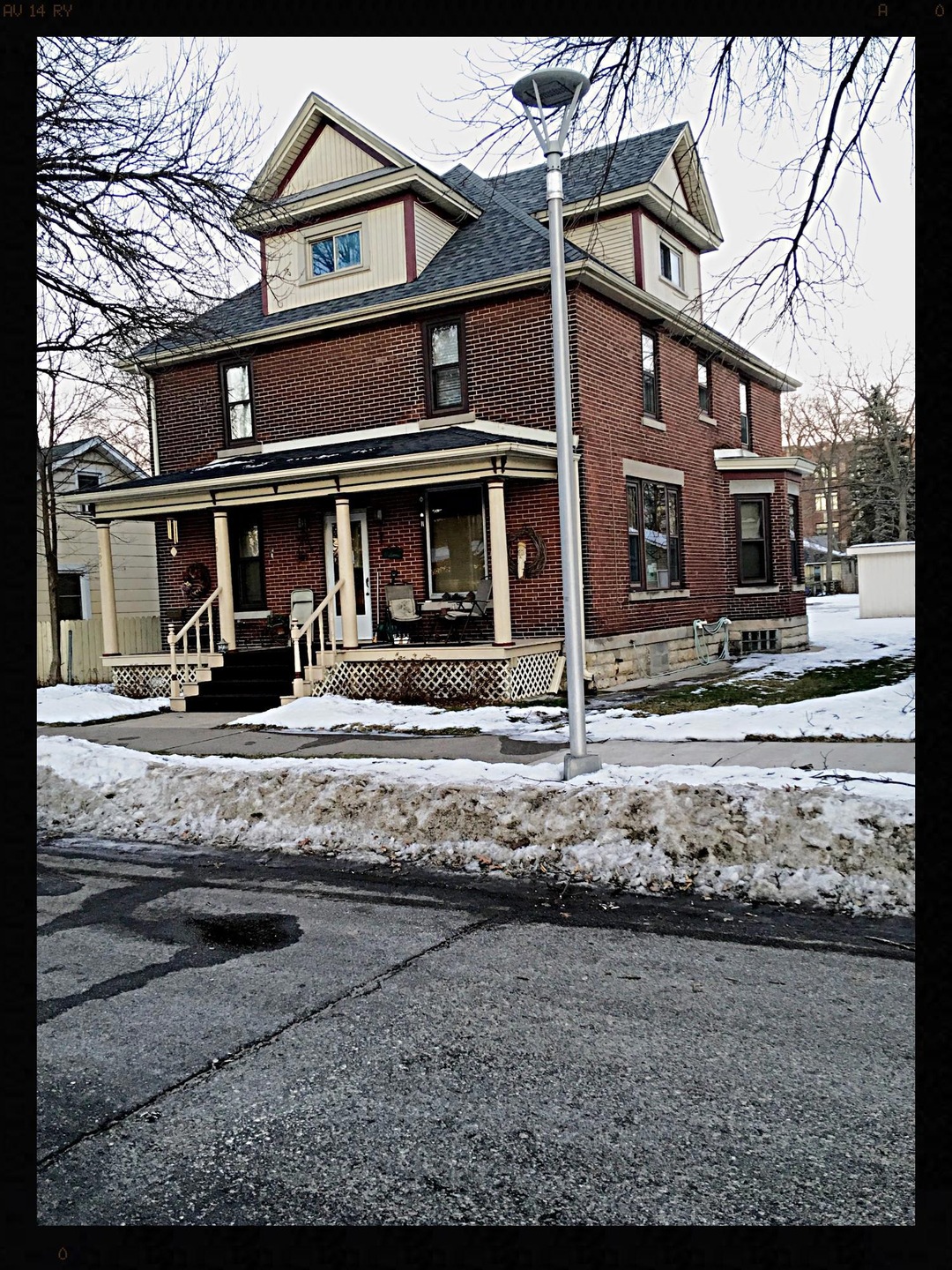 1205 6th St S, La Crosse, WI 54601 - photo 1