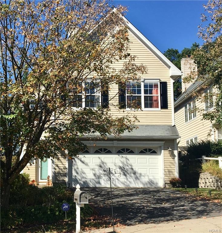 124 Benefield Blvd, Peekskill, NY 10566 - photo 1