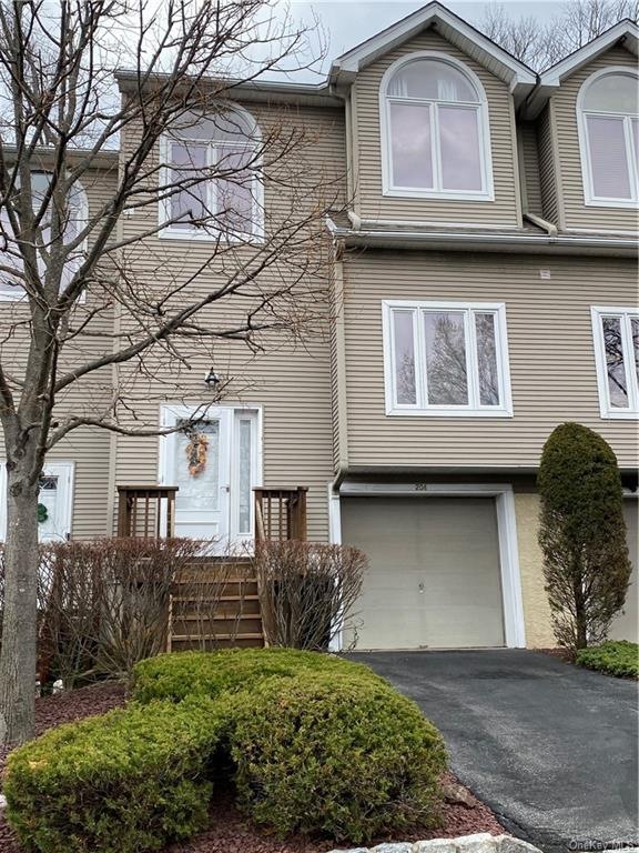 204 Foltim Way, Congers, NY 10920 - photo 1
