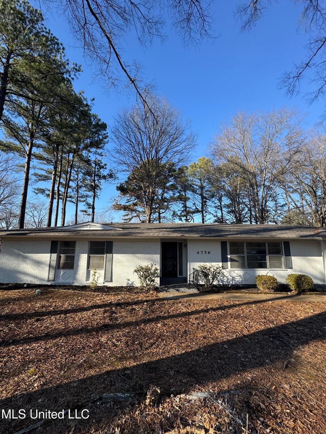 4756 Pleasant Hill