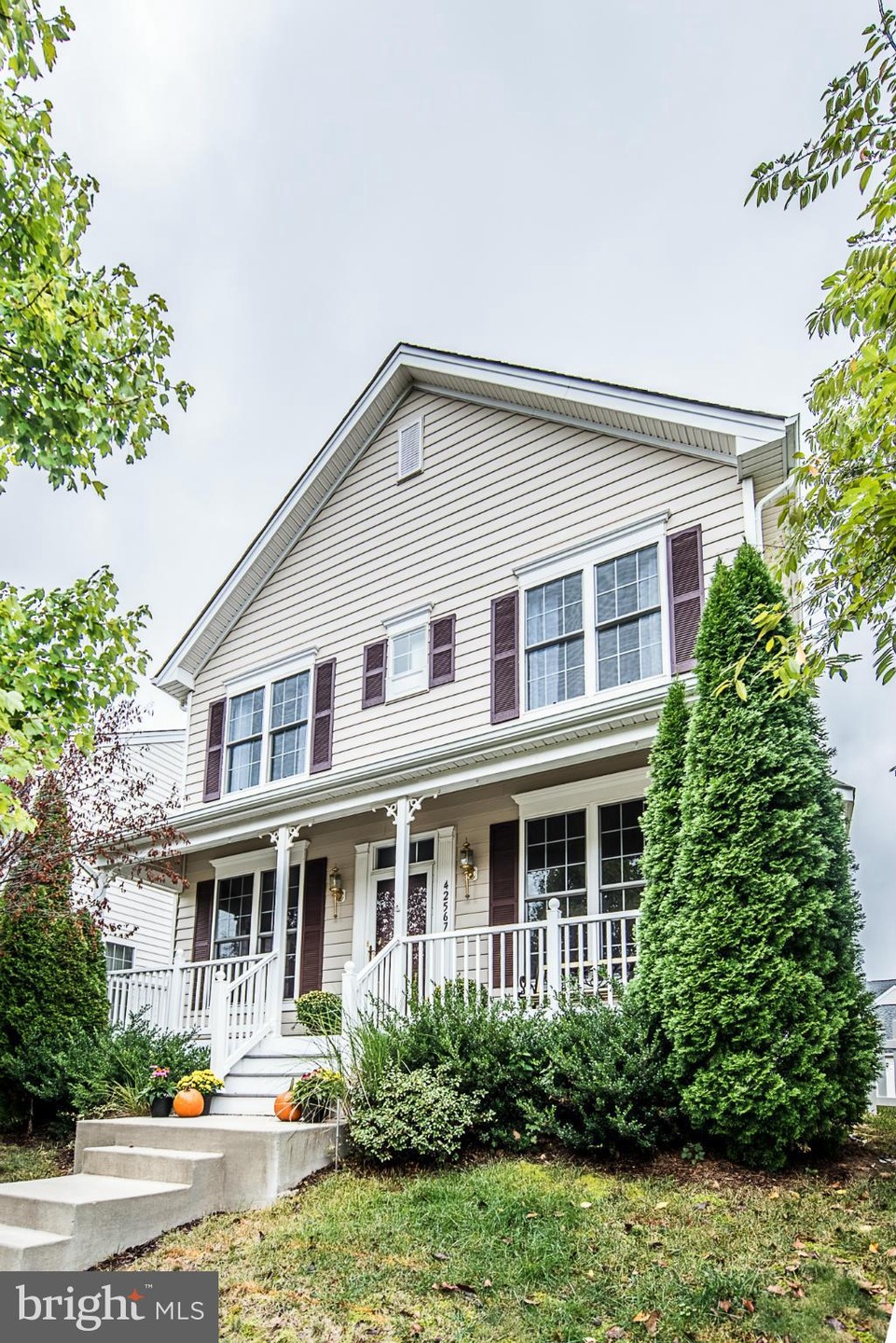 42567 Pelican Dr, Chantilly, VA 20152 - photo 1