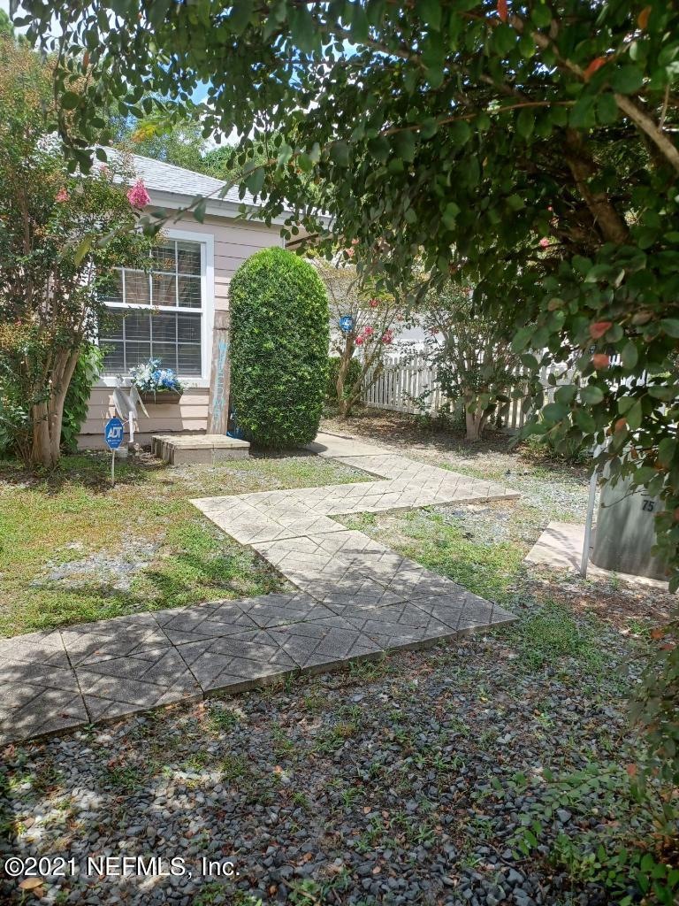 5683 Ellis Trace Dr, Jacksonville, FL 32205 - photo 1