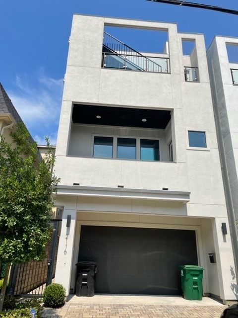 2116 Mcduffie St, Houston, TX 77019 - photo 1