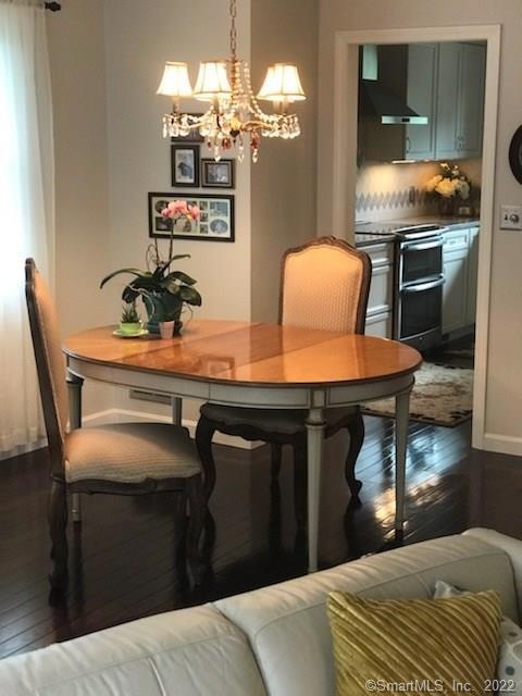 1165 Enfield St unit 5, Enfield, CT 06082 - photo 1