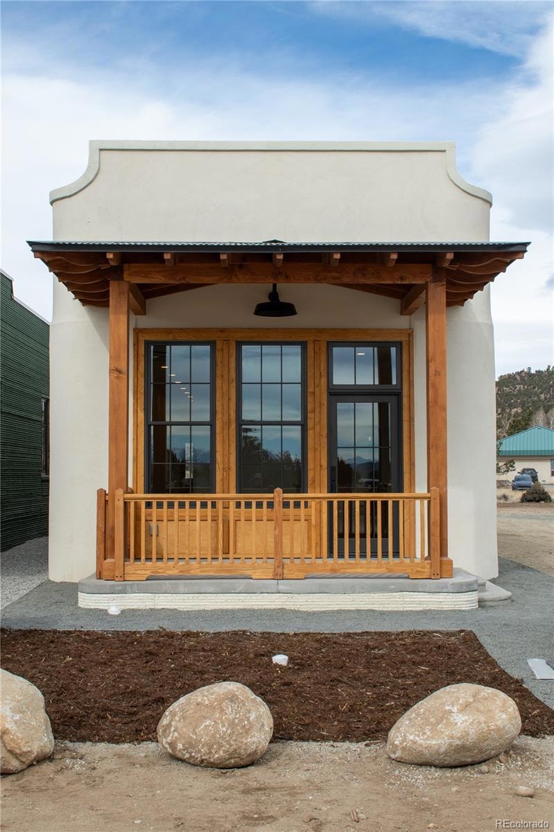 For Sale $625,000 • Co-Listing Agent