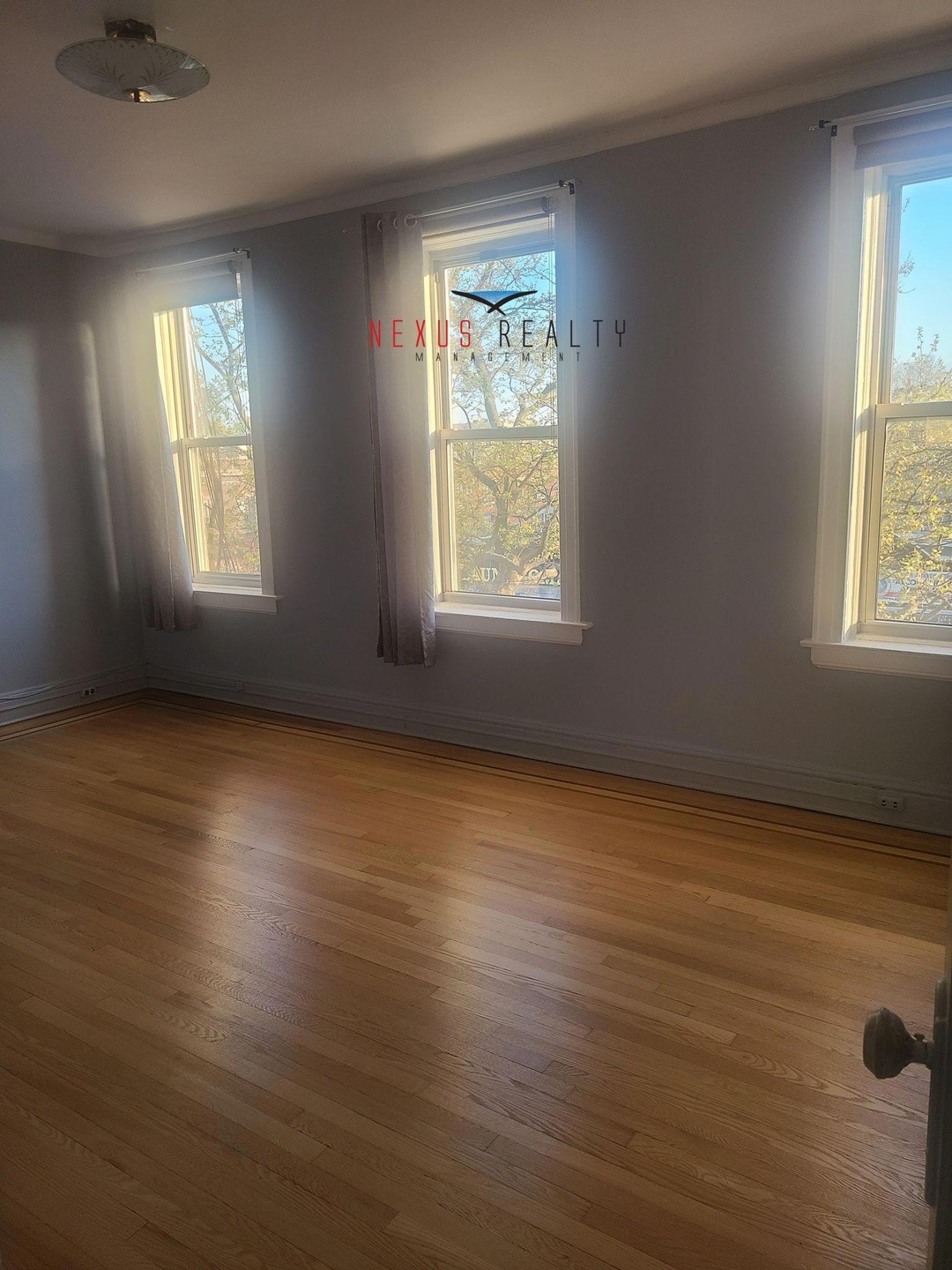 unlisted-address, Astoria, NY 11103 - photo 1