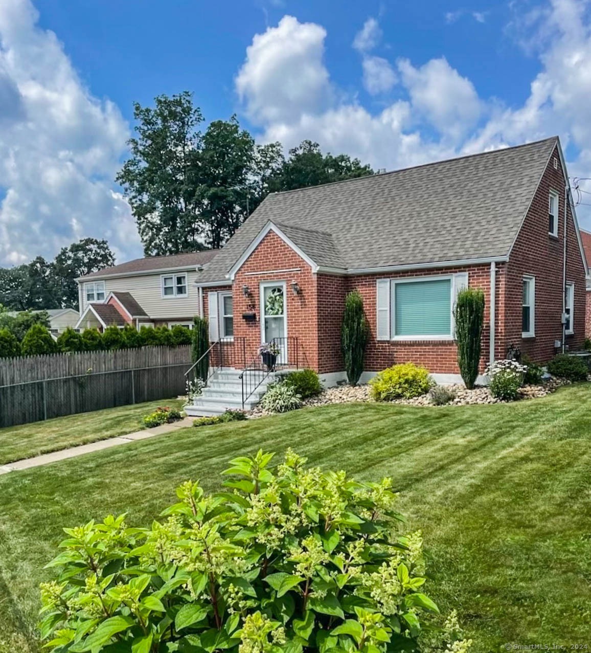 158 Pershing Ave, New Britain, CT 06053 - photo 1