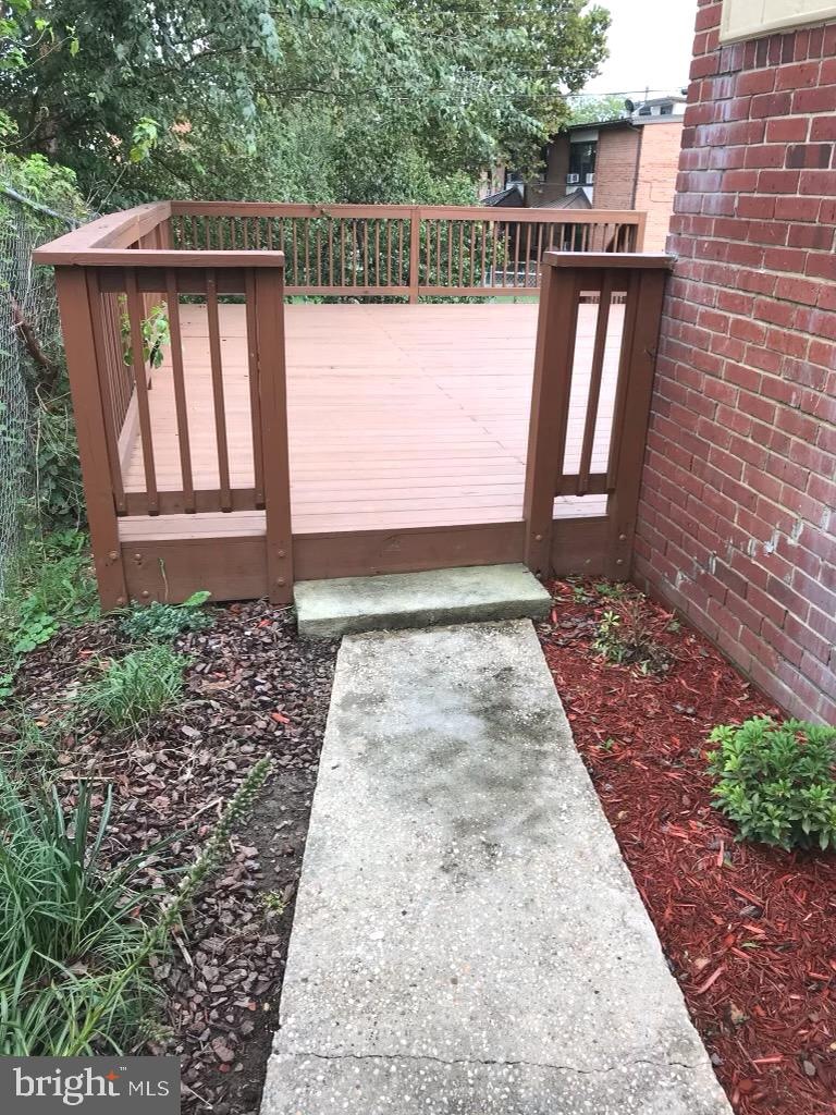 648 Chaplin St SE, Washington, DC 20019 - photo 1