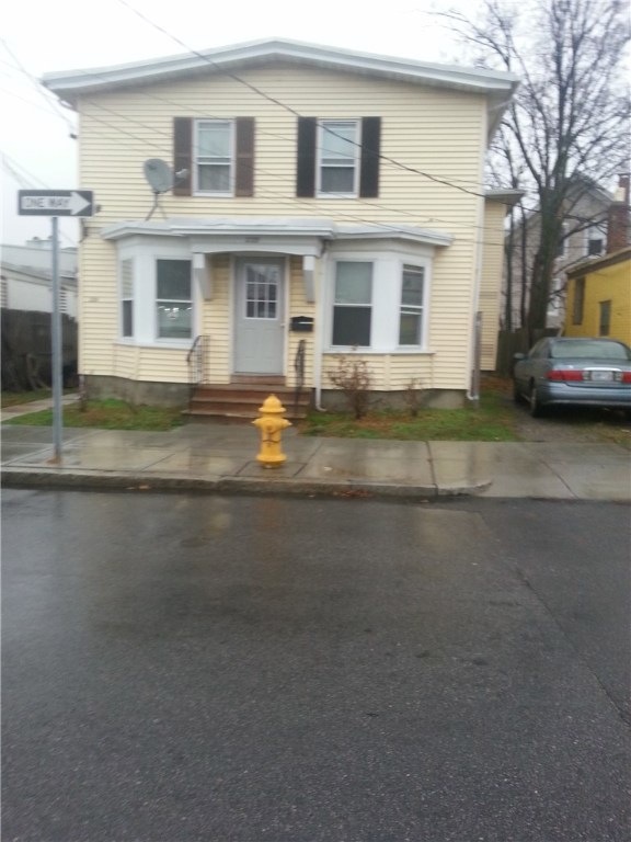 226 East Ave, Pawtucket, RI 02860 - photo 1