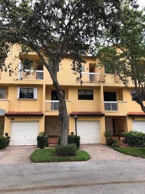 Sold $396,000 • Co-Listing Agent