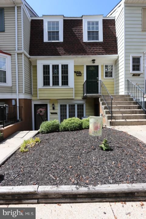 1520 Lowell Ct, Crofton, MD 21114 - photo 1