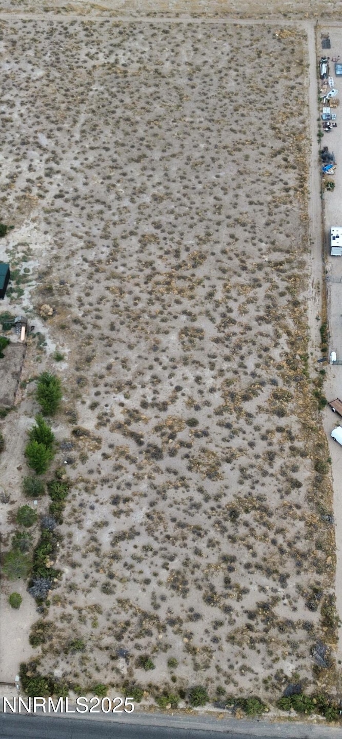 98 N Bybee Ln, Yerington, NV 89447 - photo 1