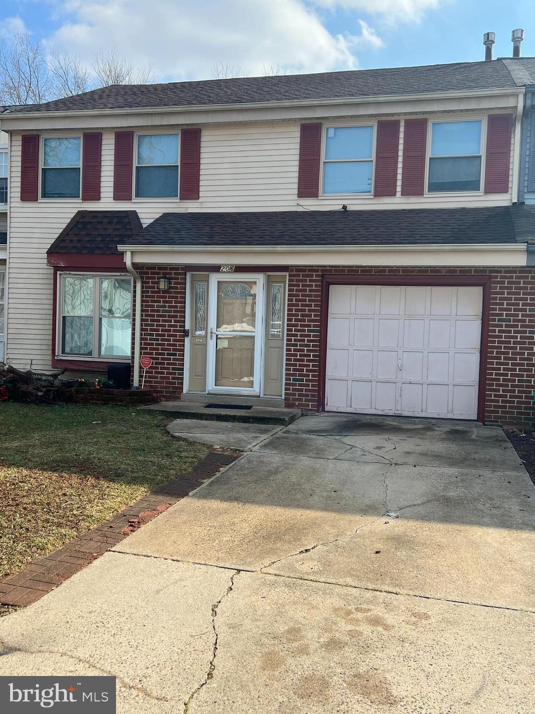 206 Burnam Wood Dr, Mount Laurel, NJ 08054 - photo 1