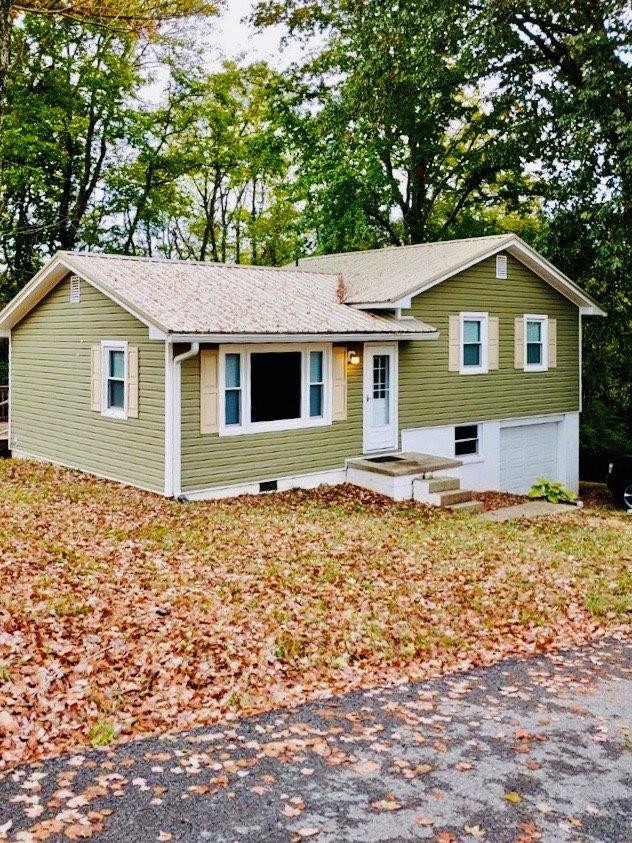 172 Cedarwood Ct, Harrodsburg, KY 40330 - photo 1