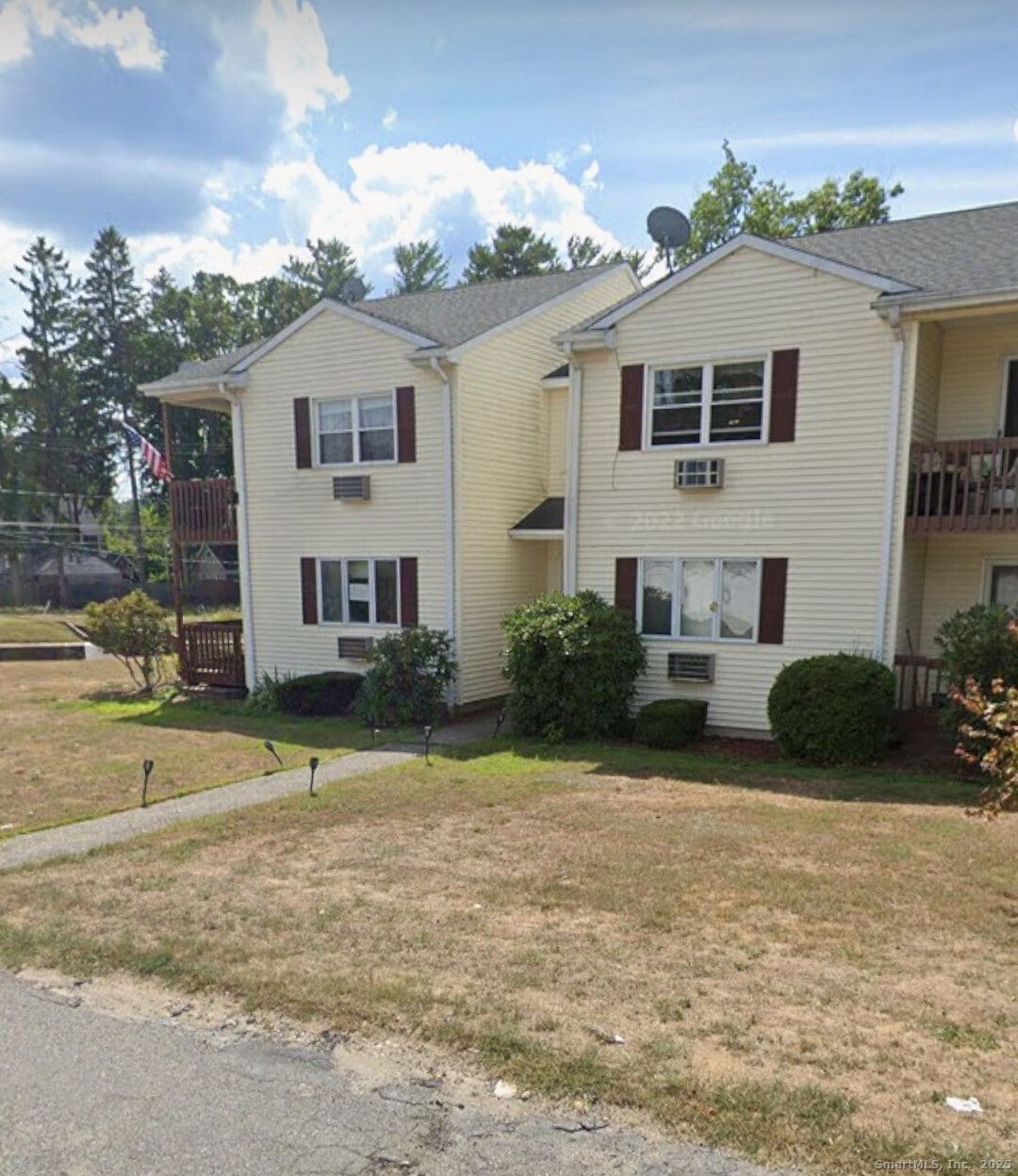 11 Marion Ave unit 1, Torrington, CT 06790 - photo 1
