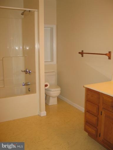 402 W Main St, Stanley, VA 22851 - photo 1