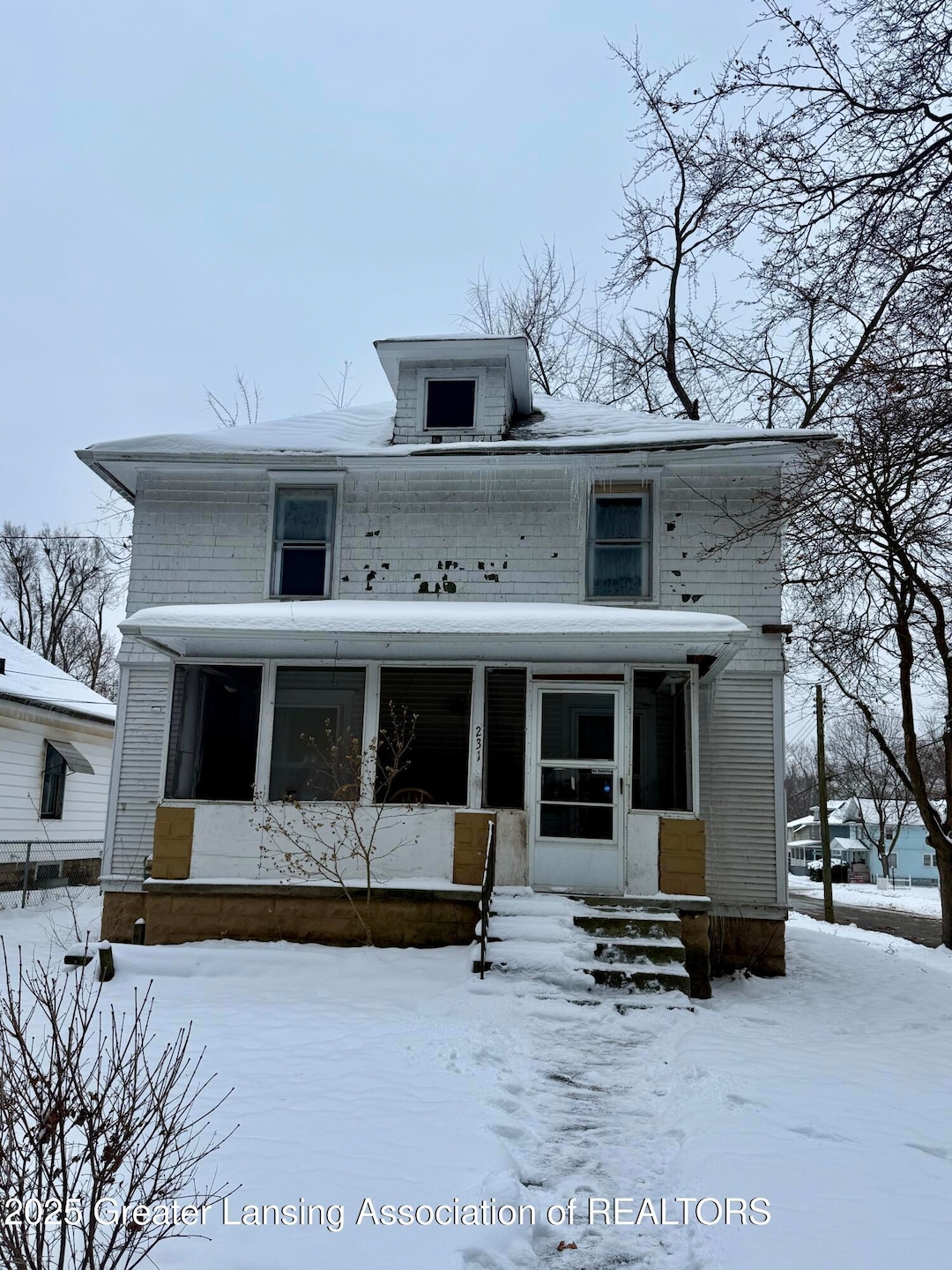 231 Rockwell St, Jackson, MI 49203 - photo 1