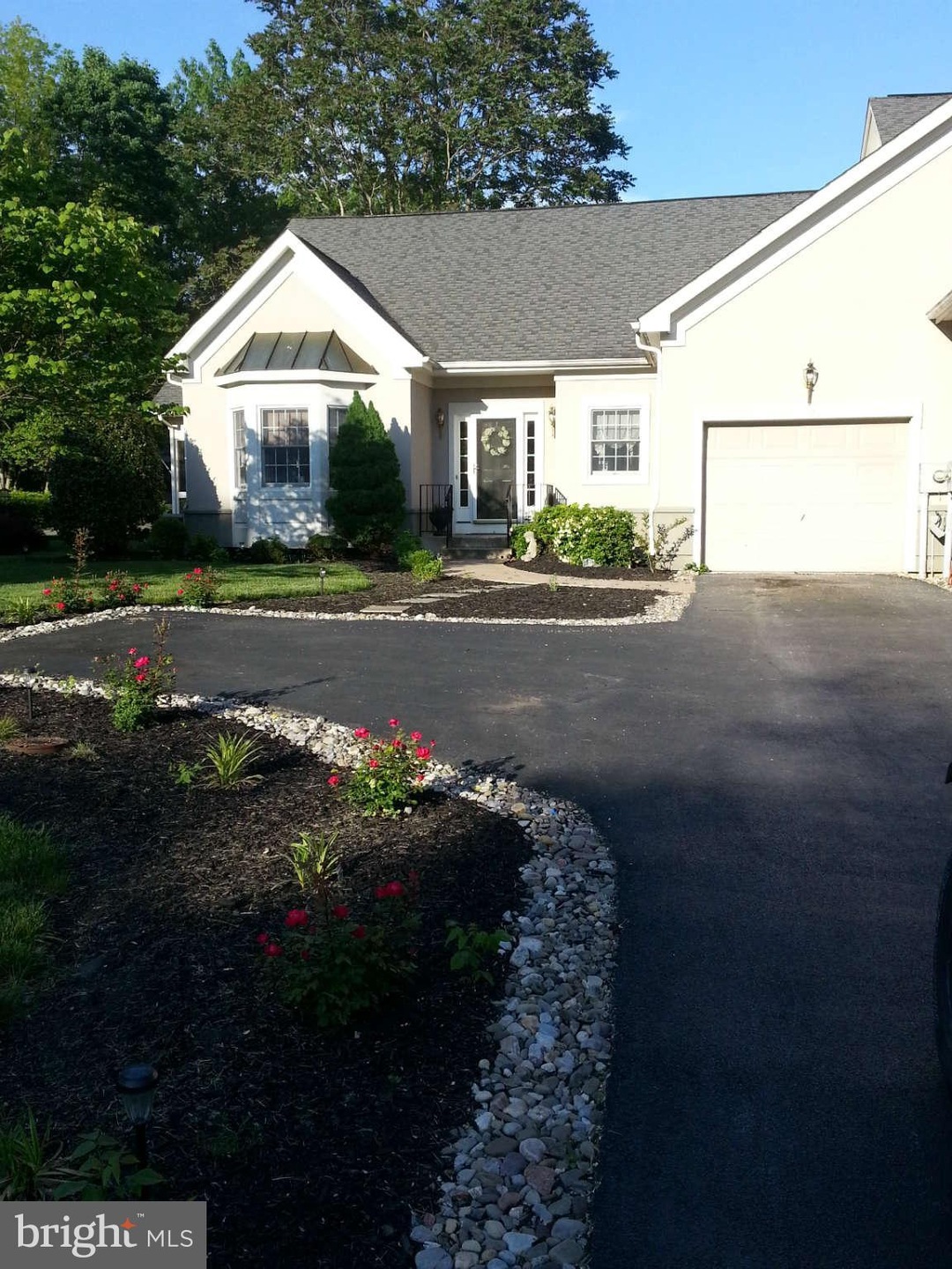 49 S Tamarac Dr, Shepherdstown, WV 25443 - photo 1